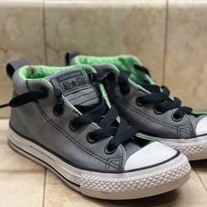 Practically new kids CONVERSE